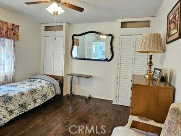 17441 Hiawatha Street, Granada Hills (los Angeles) CA 91344