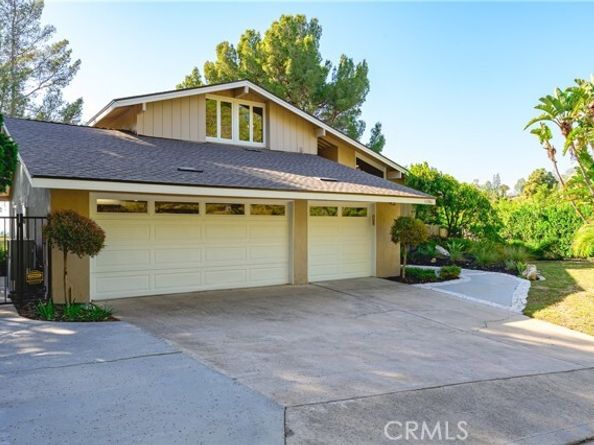 10961 Limetree, Tustin CA 92705