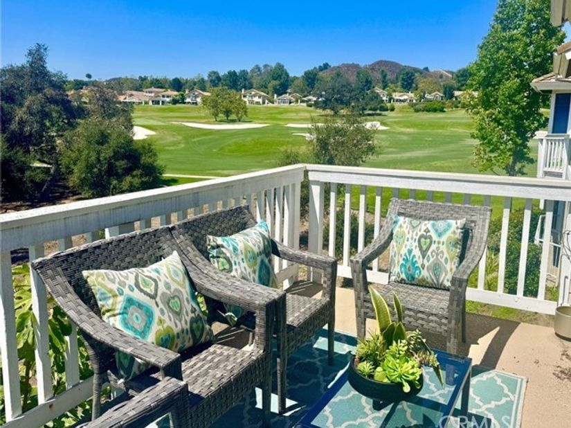 16 Green Brier, Laguna Hills CA 92679
