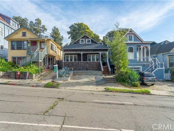 3520 Harrison Street, Oakland CA 94611