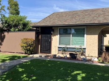 1122 S Dover