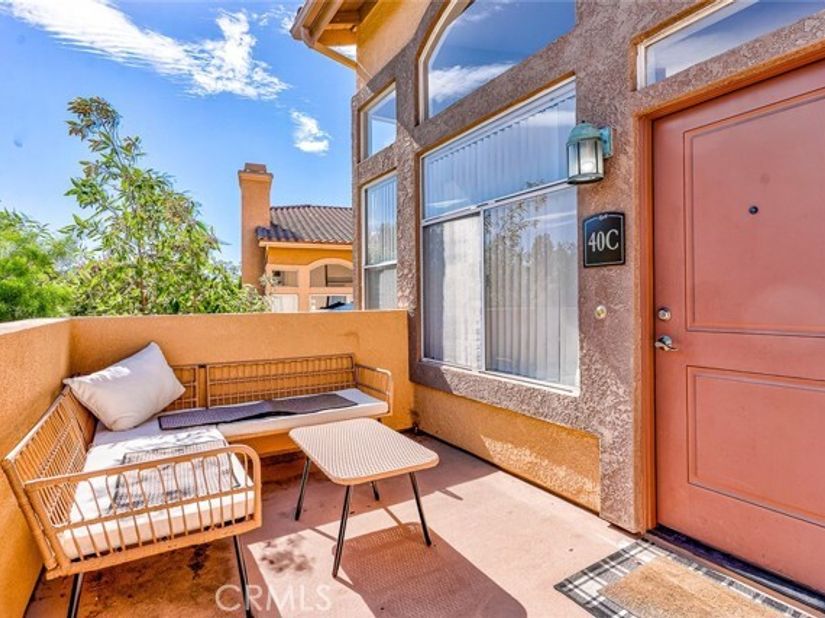 19431 Rue De Valore 40C, Lake Forest (el Toro) CA 92610