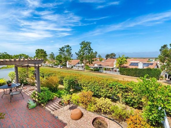 4564 Cordoba Way, Oceanside CA 92056