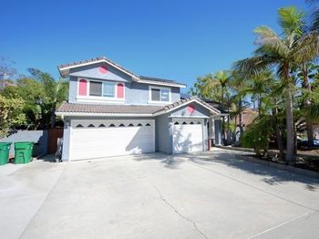 3883 Cornell Dr