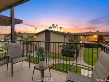 1860 W Glenoaks