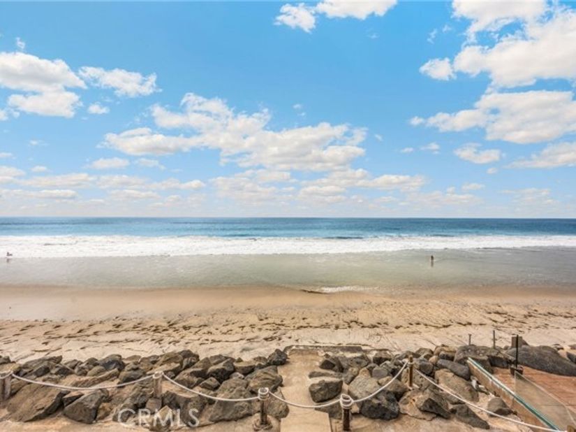 1445 S Pacific R, Oceanside CA 92054