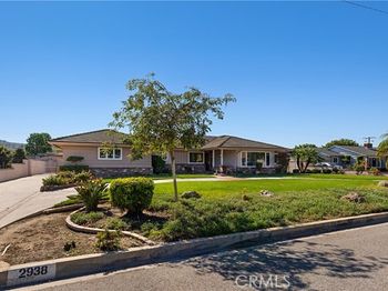 2938 E Mesa