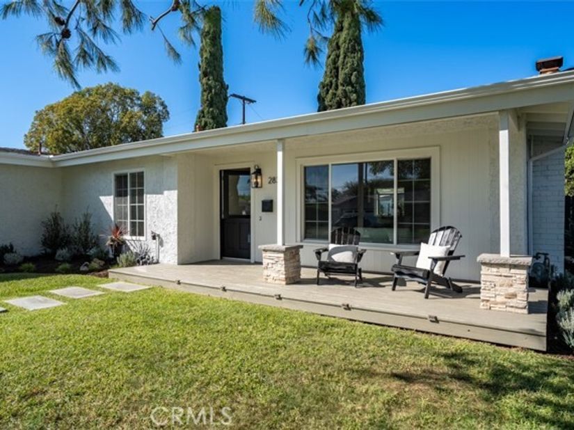 2835 Portola, Costa Mesa CA 92626