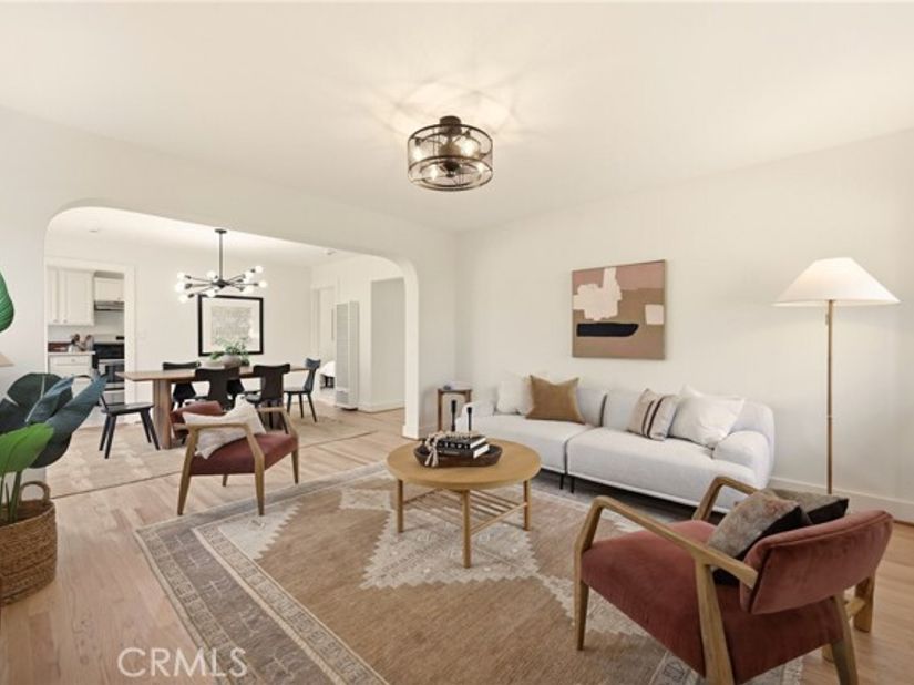 3926 E Wilton, Long Beach CA 90804