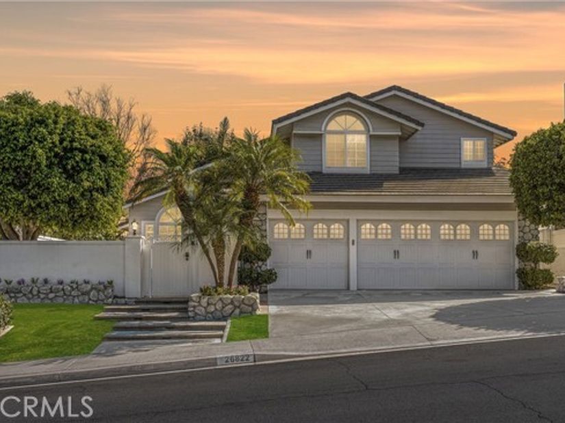 26822 Sommerset, Lake Forest (el Toro) CA 92630