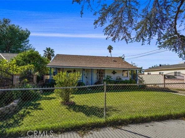 10007 Haddon, Pacoima (los Angeles) CA 91331