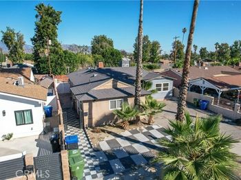 7736 Bellaire Avenue