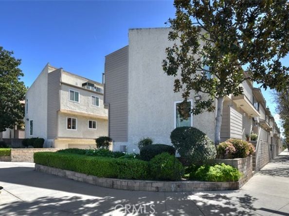 7240 Shirley 101, Reseda (los Angeles) CA 91335