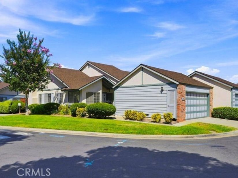 2412 Turnbridge Glen, Escondido CA 92027