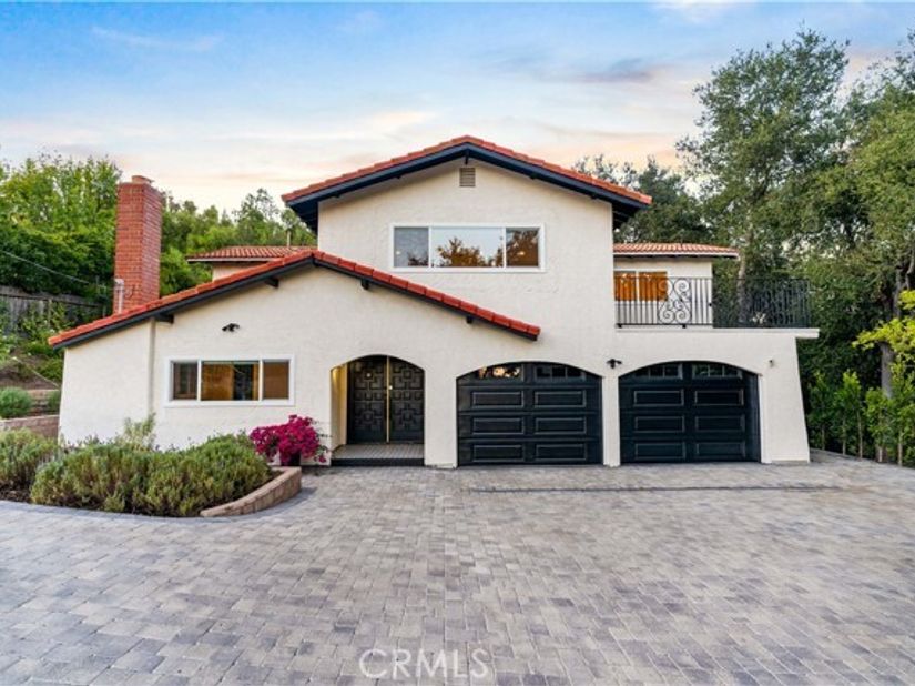 5712 Fairview Pl., Agoura Hills CA 91301