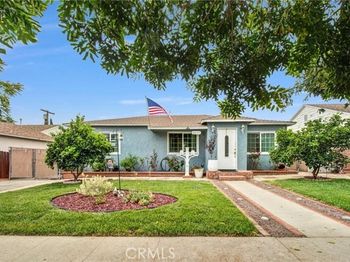 8645 Wakefield