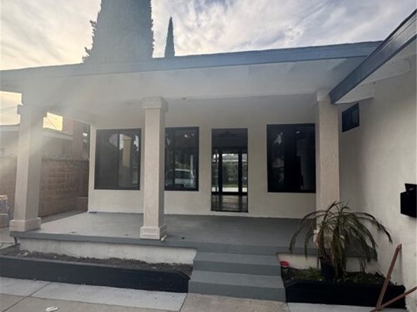 2715 Petaluma, Long Beach CA 90815