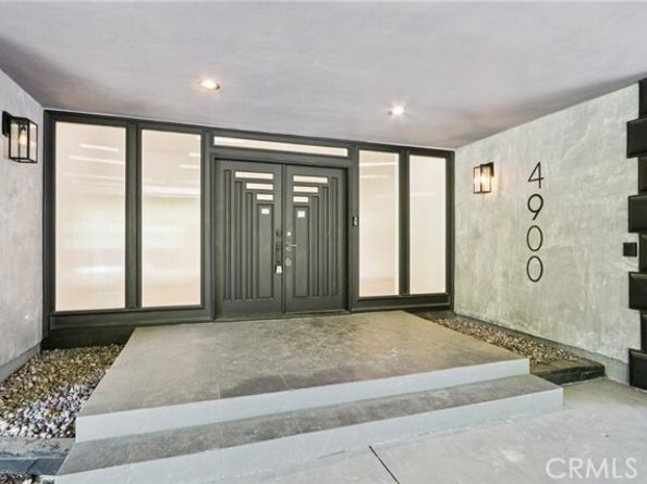 4900 Queen Victoria, Woodland Hills (los Angeles) CA 91364