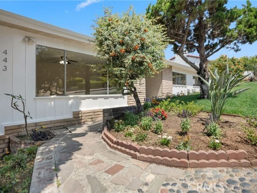 443 Woodbury, Glendale CA 91206
