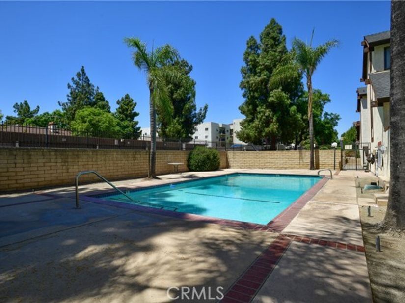 9601 Sylmar Avenue 1, Panorama City (los Angeles) CA 91402