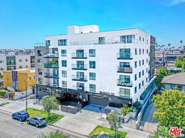 321 S Oxford Avenue 203, Los Angeles CA 90010