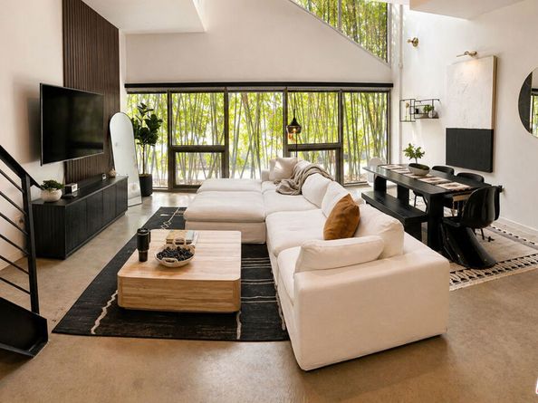 803 Wilcox Avenue 2, Los Angeles CA 90038