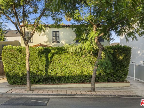 836 Hilldale Avenue, West Hollywood CA 90069