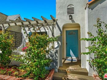 7319 S Denker Avenue