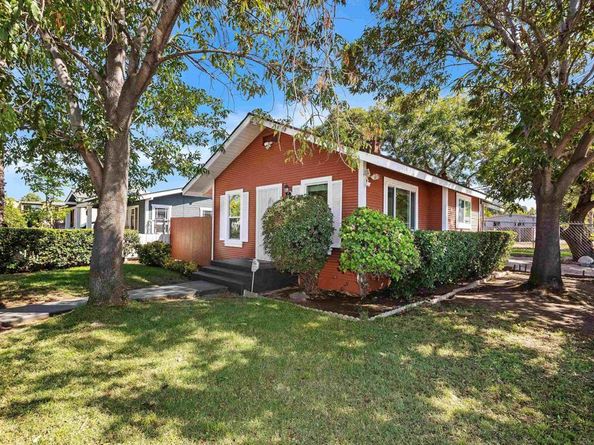 159 W 5th Ave, Escondido CA 92025