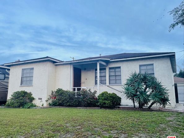 854 Rose Avenue, Venice CA 90291