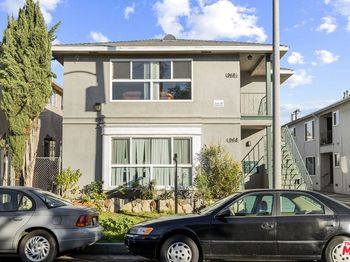 966 N Serrano Avenue