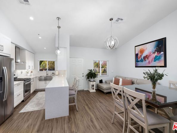 11377 Osborne Place 6, Sylmar CA 91342