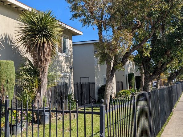 1213 W Brook, Santa Ana CA 92703