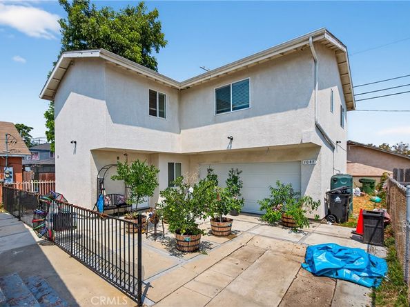 1049 W 61st Street, Los Angeles CA 90044