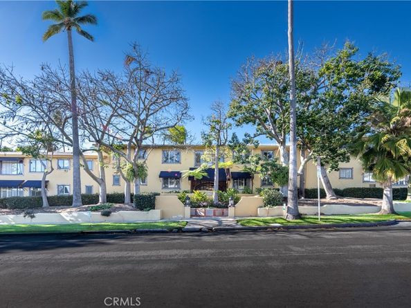 1615 N Laurel Avenue 203, Los Angeles CA 90046