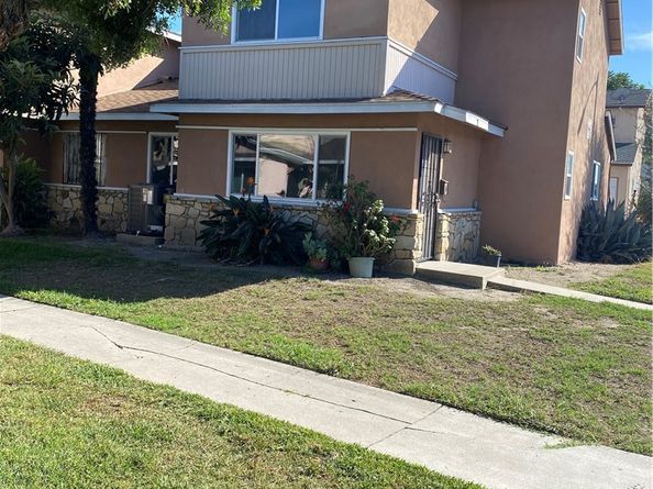 2 Jackrabbit, Carson CA 90745