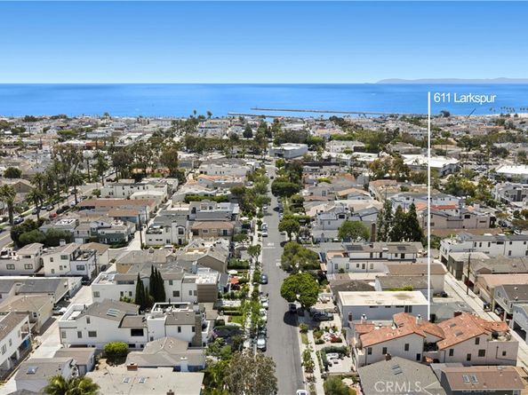 611 Larkspur, Corona Del Mar CA 92625