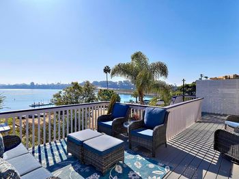 4235 Harrison Street