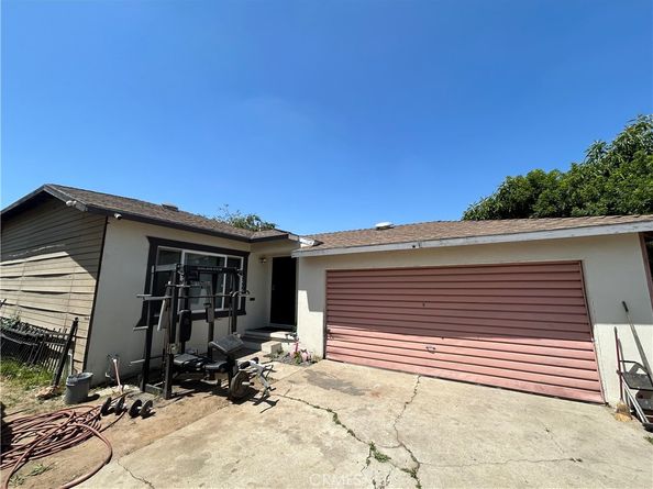 3812 E 1 st, Los Angeles CA 90063