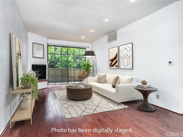 221 S Oak Knoll Avenue 202, Pasadena CA 91101