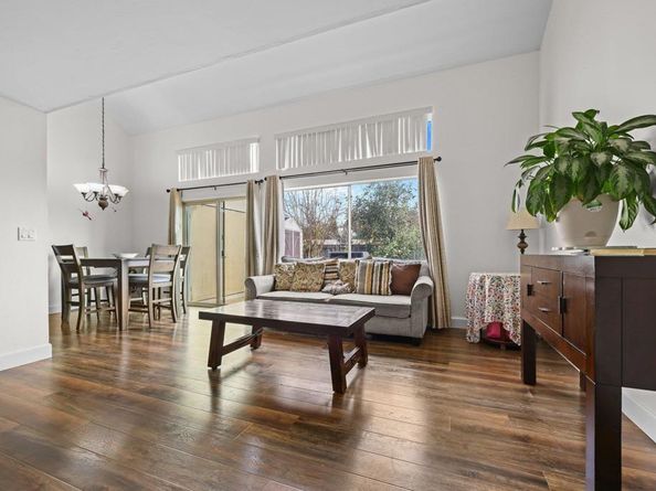 2822 Casey St #A, San Diego CA 92139