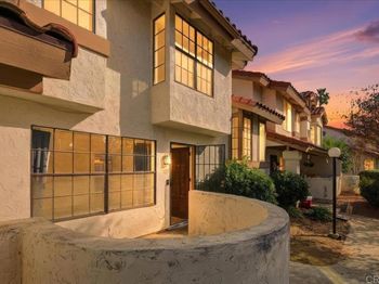 1651 S Juniper Street