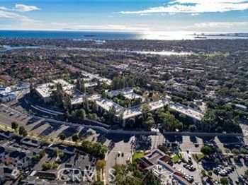 564 N Bellflower Boulevard