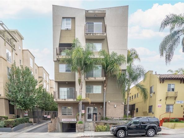2864 Sunset Place 205, Los Angeles CA 90005