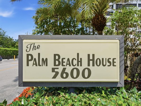 5600 N Flagler Drive 1110, West Palm Beach FL 33407