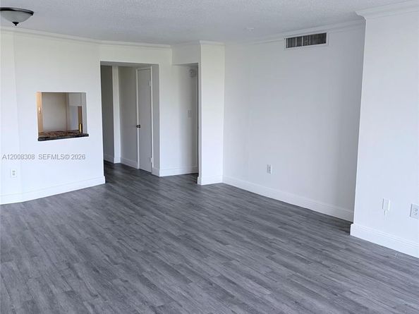 1780 NE 191st Street 6002, Miami FL 33179
