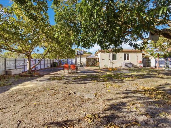 380 NW 133rd Street, North Miami FL 33168