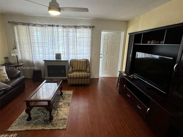 221 Kent M 221, West Palm Beach FL 33417