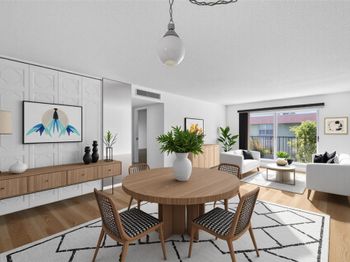 801 W Oakland Park Blvd