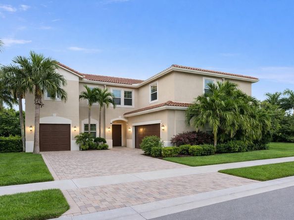 1381 Beacon Cir, Wellington FL 33414